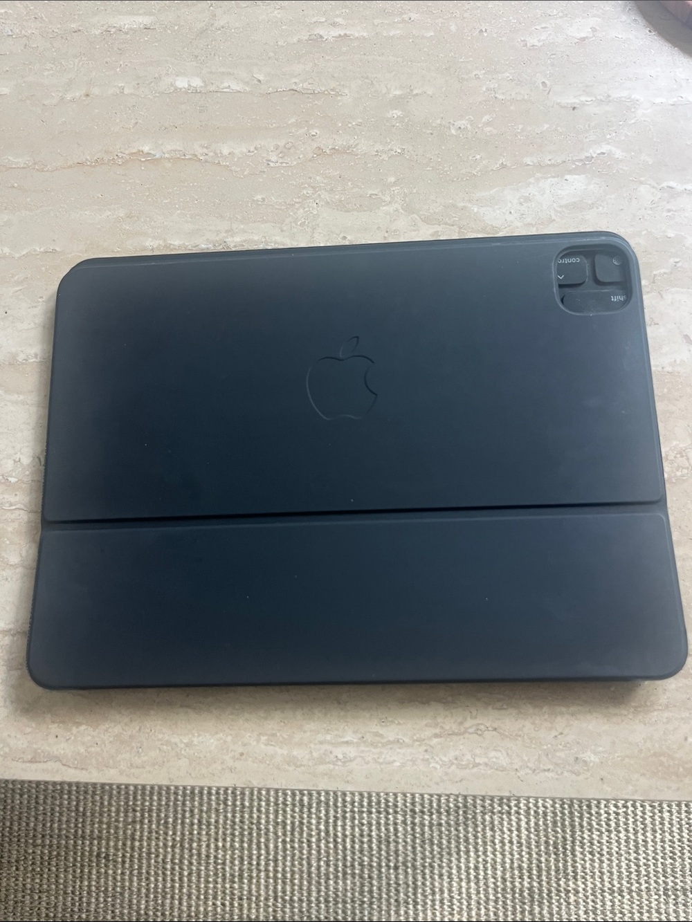 Apple Smart Folio Cover in Black